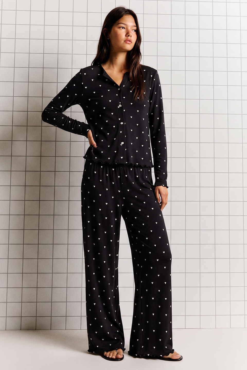 Ivory Dream Set (Heart Printed) - Black