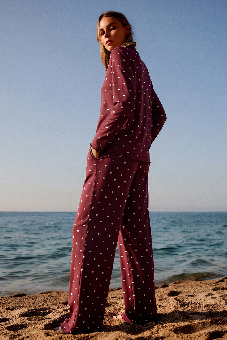 Ivory Dream Set (Heart Printed) - Maroon