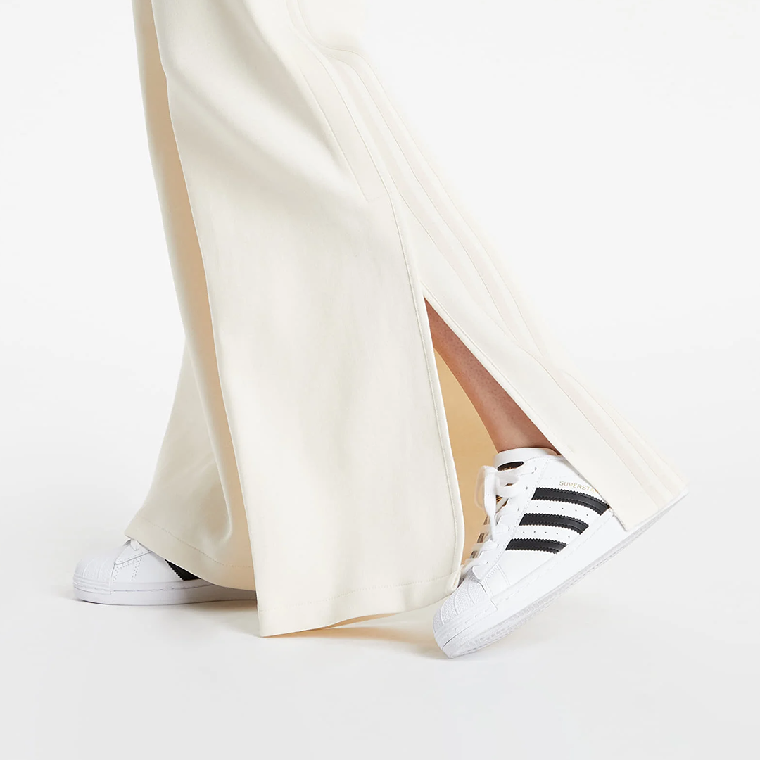 Women Smart Pocket Wide-leg Trouser - Oat Milk