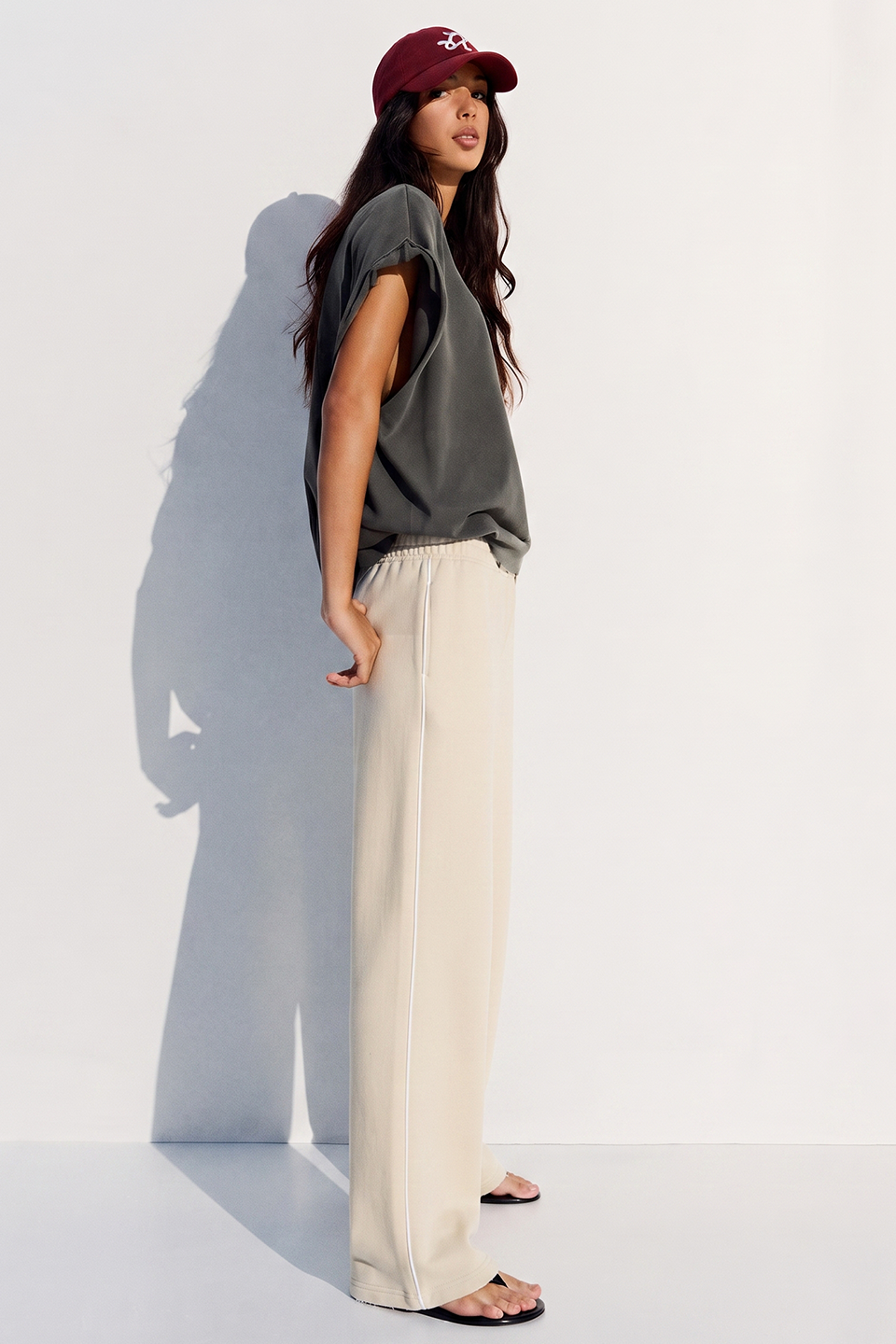 Women Wide-leg Plush Trouser With Trim Detail - Oat Milk